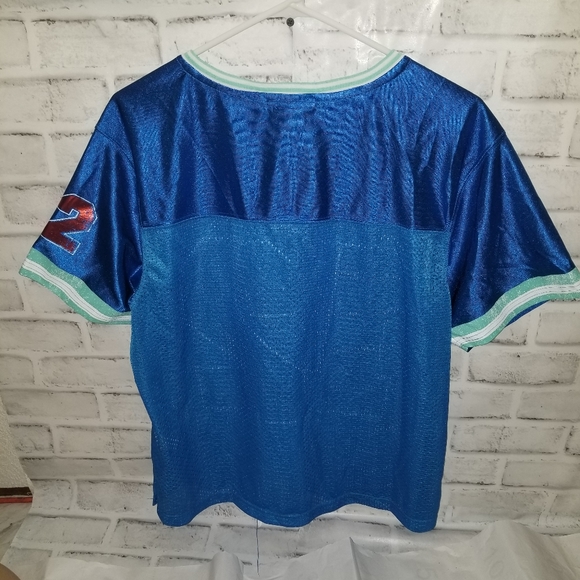 Too - Picture 6 of 6